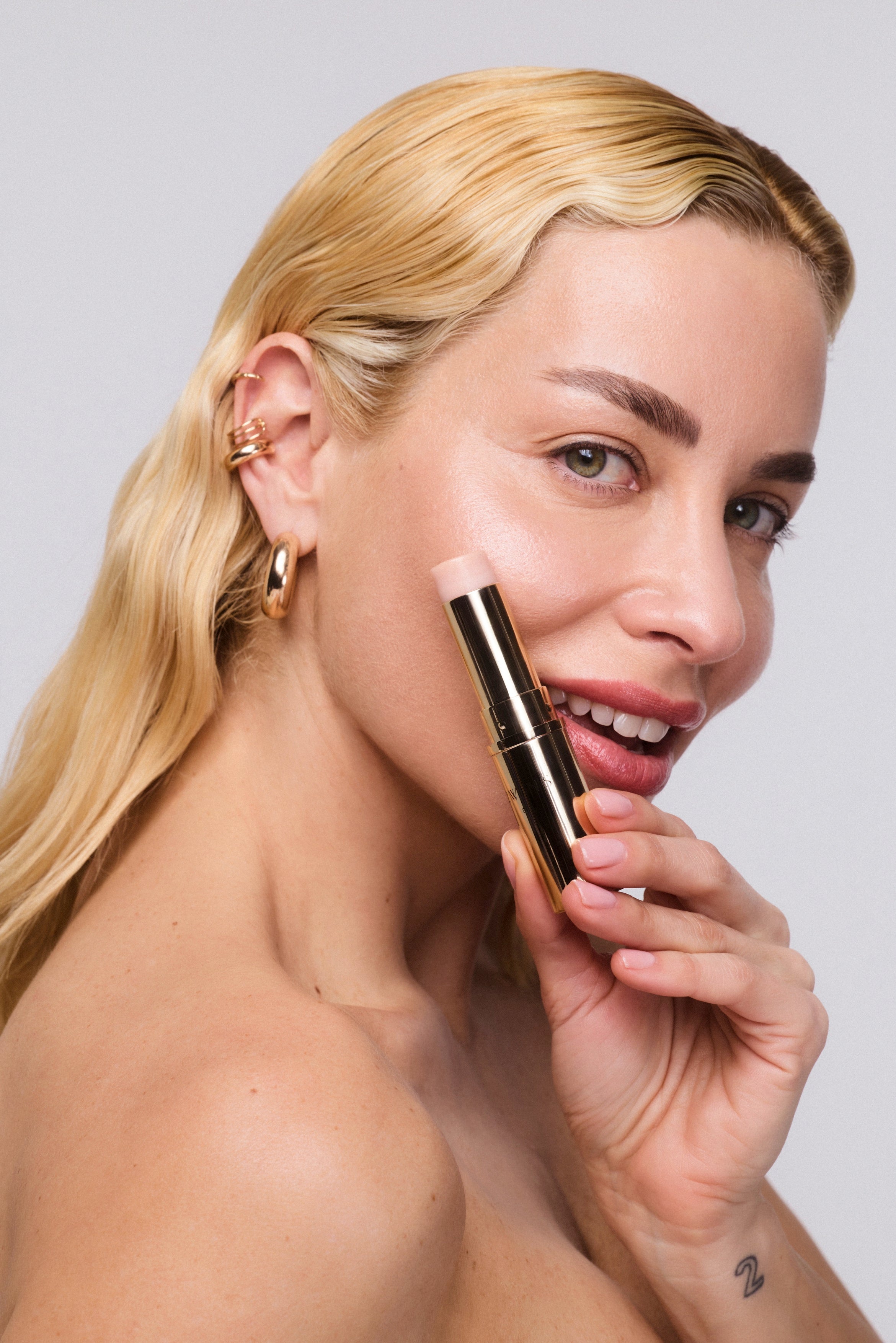 Iconic Multi-Use Highlighter Stick