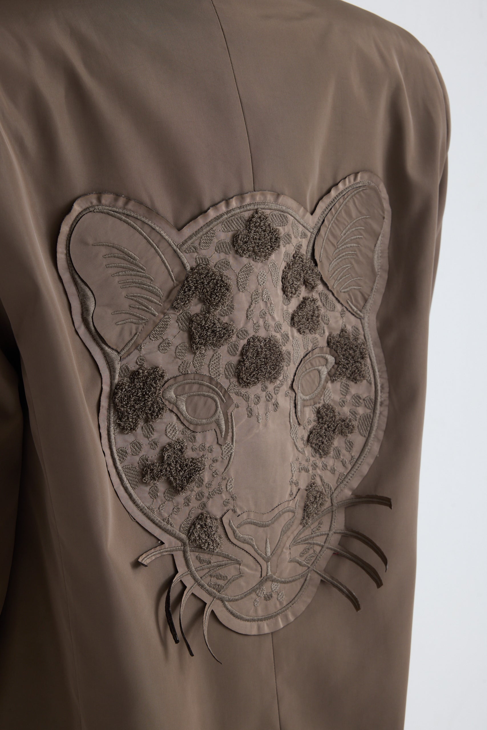 Lotus Jacket - Mink