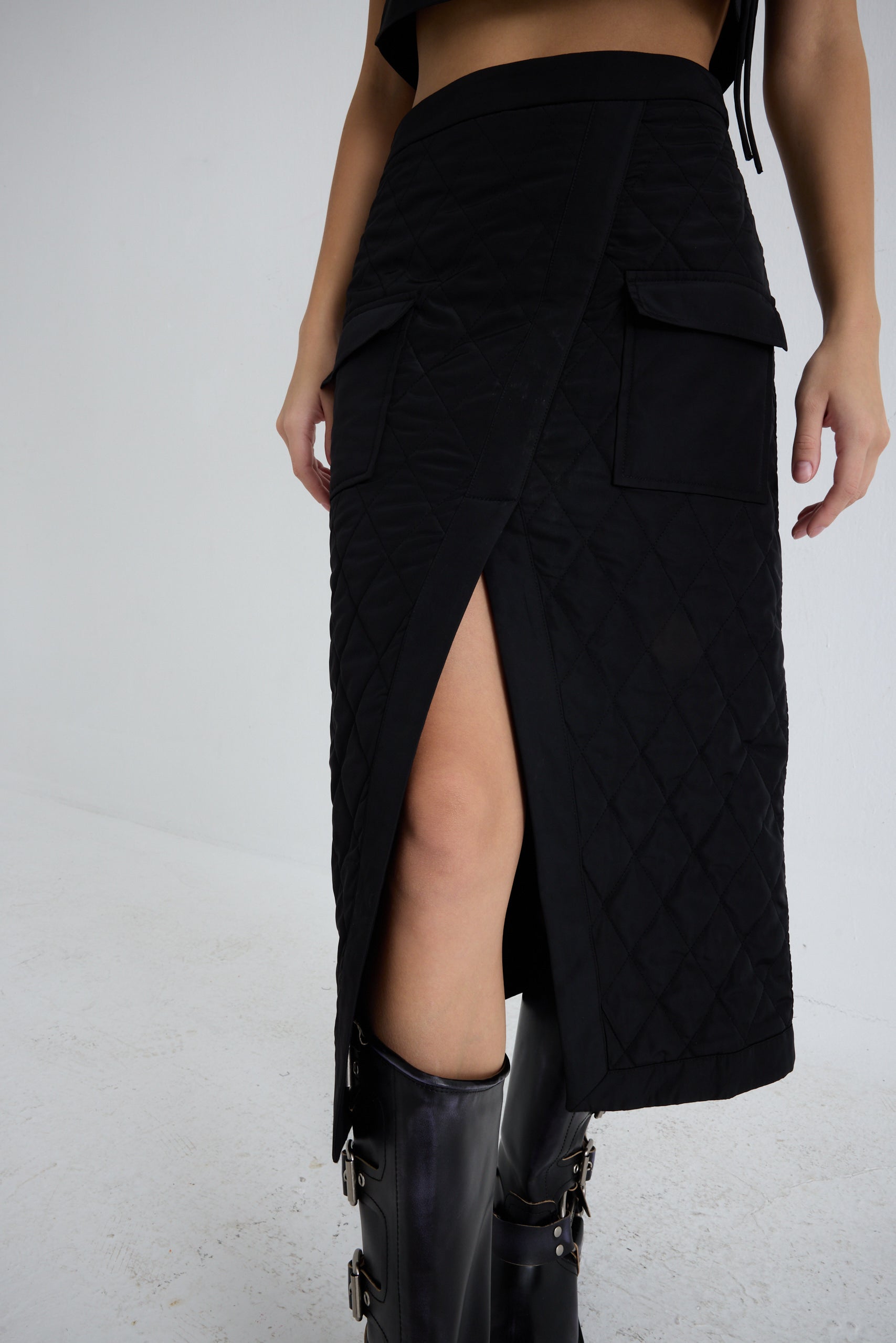 Lotus Skirt - Black